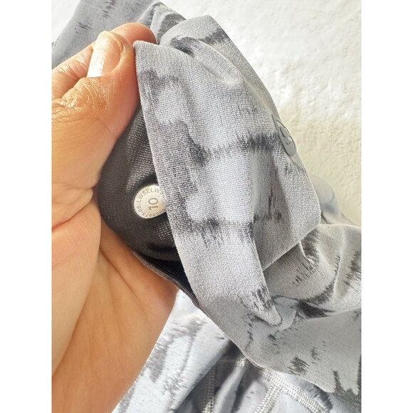 Lululemon InStill High-Rise 25" ThreeD Camo Jacquard Asphalt Grey Black Size 10 - Picture 8 of 11